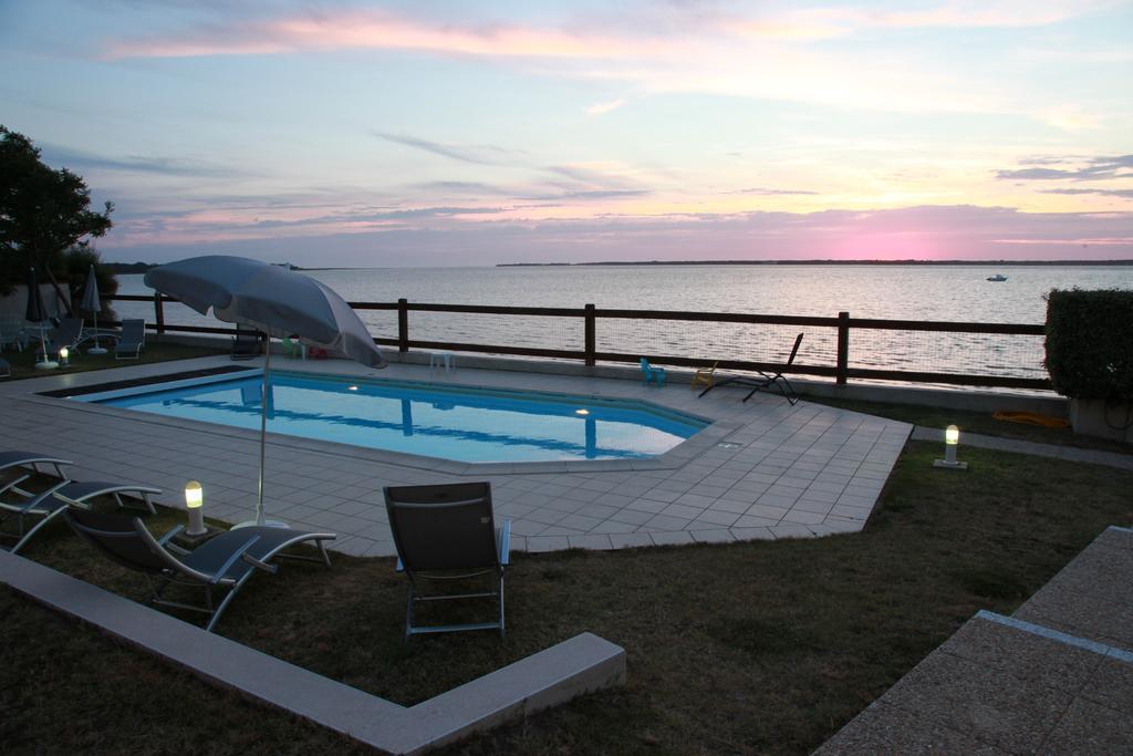 Beach Hotel - Le Grand Chalet Ronce-les-Bains Luaran gambar
