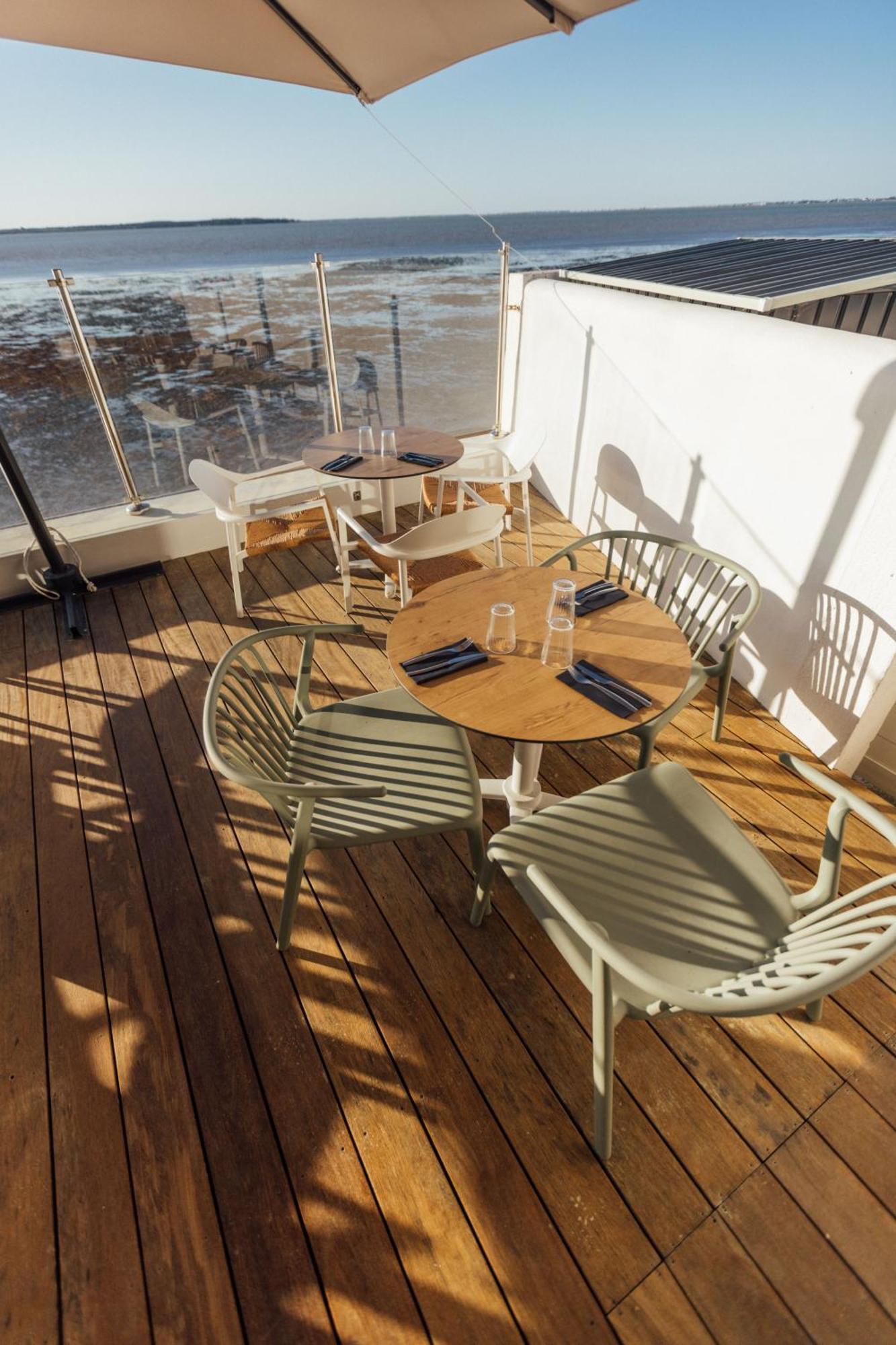 Beach Hotel - Le Grand Chalet Ronce-les-Bains Luaran gambar