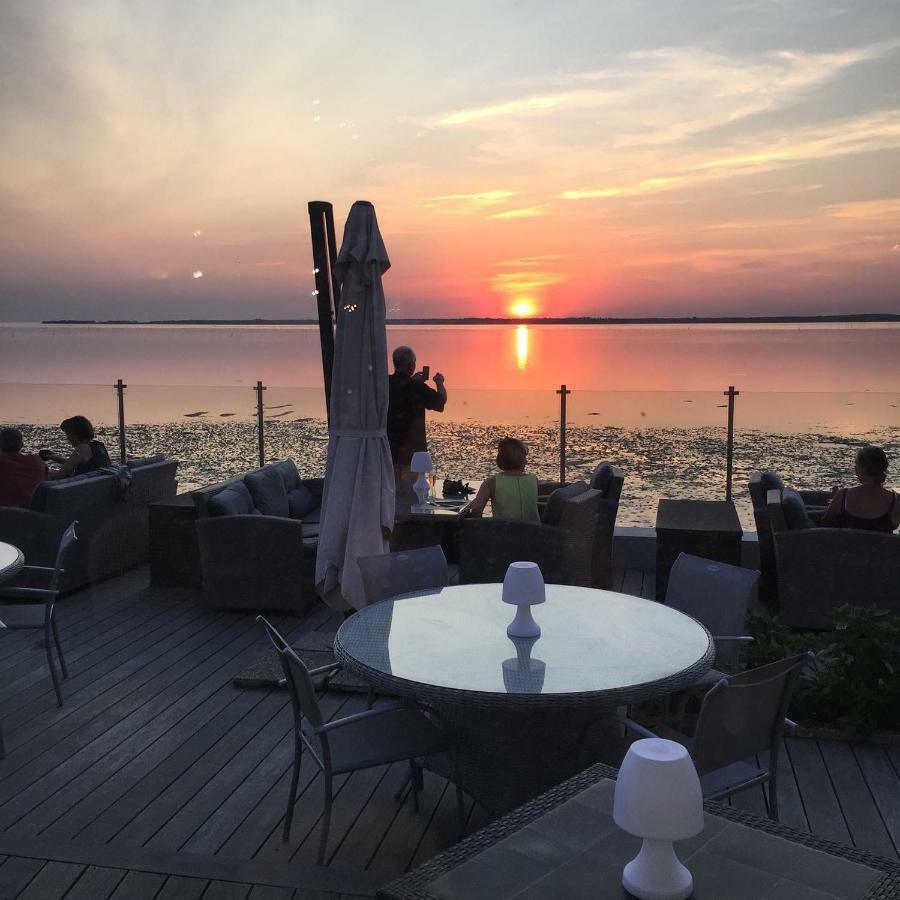 Beach Hotel - Le Grand Chalet Ronce-les-Bains Luaran gambar
